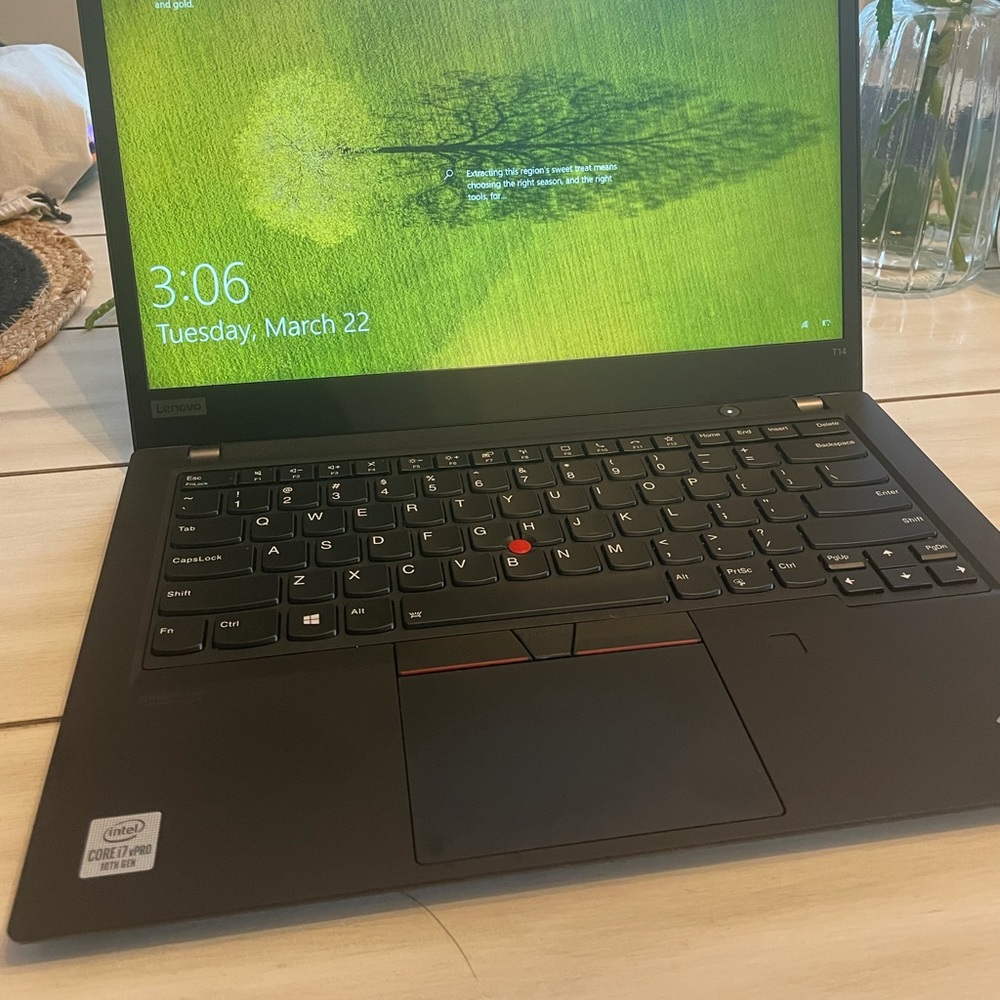 Lenovo Think Pad Core i7 vPRO 14 inch